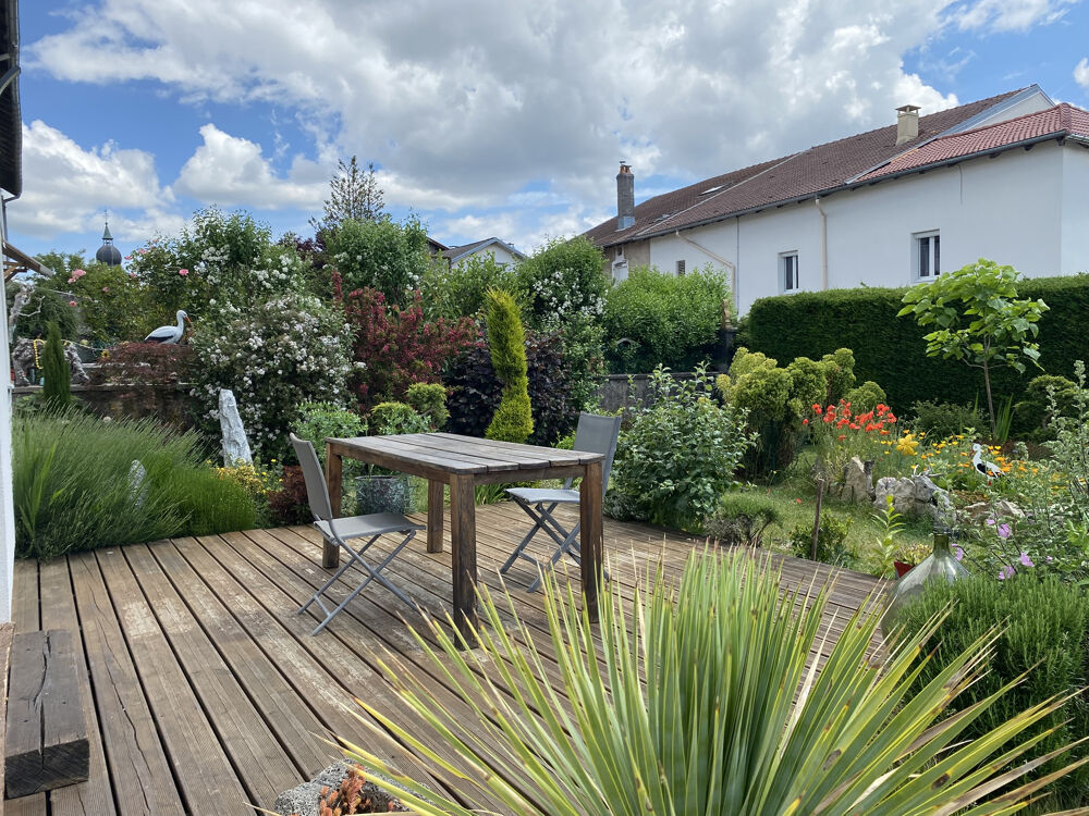 Maison mitoyenne T7 UXEGNEY