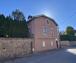 Vente Maison Immense maison avec terrasse en vente à Bruyères Bruyeres