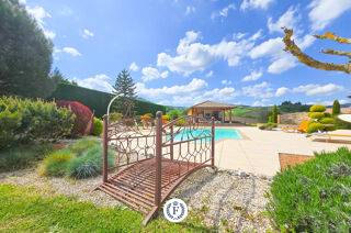  Maison � vendre 8 pi�ces 250 m�