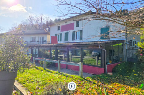 Belle affaire &agrave; saisir   Restaurant-Bar Licence IV + Appartement   Haut Beaujolais 139000 69430 Les ardillats