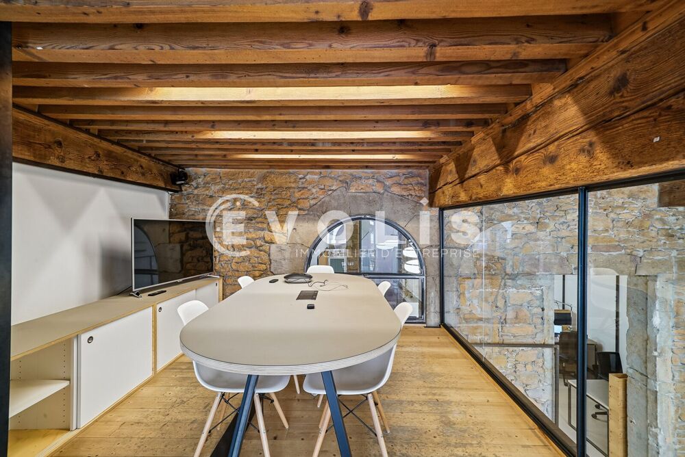   Bureaux - A VENDRE - 122 m² non divisibles Lyon 1