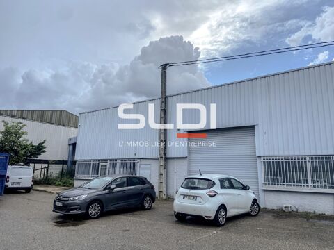 Locaux d'activit&eacute;s - A LOUER - 350 m&sup2; non divisibles 2333 69680 Chassieu
