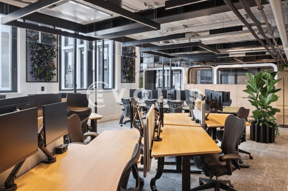   Bureaux - A LOUER - 628 m² non divisibles 