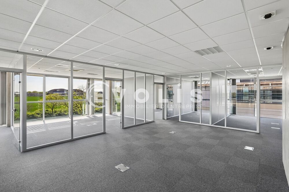   LE PARC DU CHENE - 540 m² divisibles à partir de 115 m² Bron