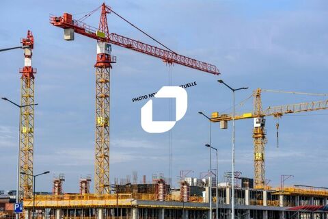 Locaux d'Activit&eacute;s - A LOUER - 3&nbsp;400 m&sup2; divisibles &agrave; partir de 2&nbsp;000 m&sup2; 30000 44400 Reze