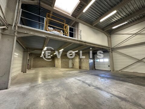  Locaux d'activité - A LOUER - 725 m² non divisibles 