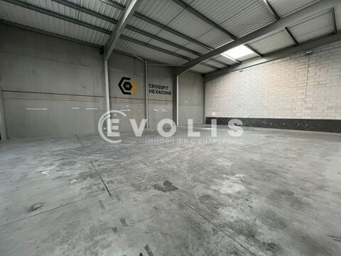   Locaux d'activité - A VENDRE - 612 m² non divisibles 