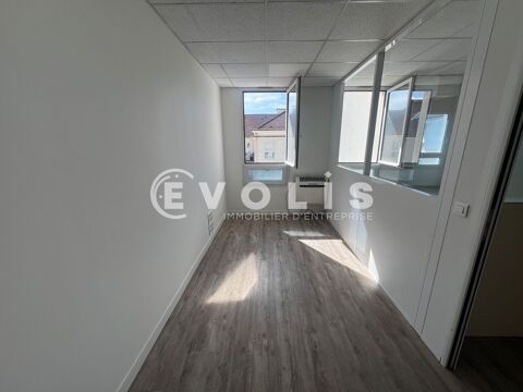   Bureaux - A VENDRE - 62 m² non divisibles 