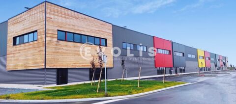 Locaux d'activit&eacute; - A LOUER - 6&nbsp;974 m&sup2; divisibles &agrave; partir de 2&nbsp;314 m&sup2; 87175 95380 Louvres