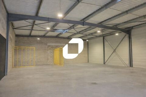 Locaux d'Activit&eacute;s - A LOUER - 375 m&sup2; non divisibles 2500 44118 La chevroliere