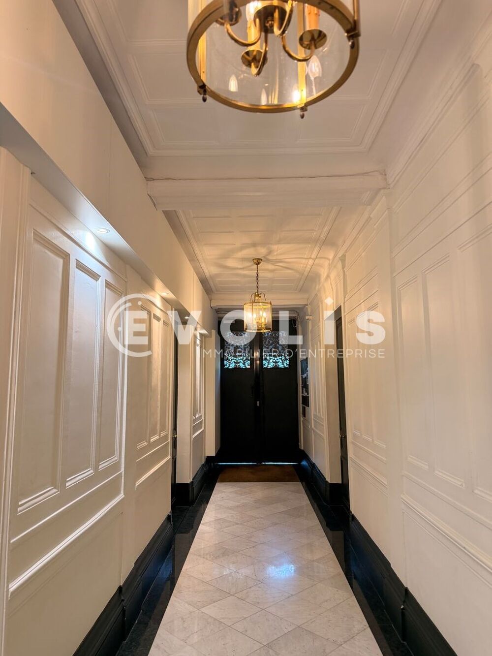   Bureaux - A LOUER - 60 m² non divisibles Paris 1