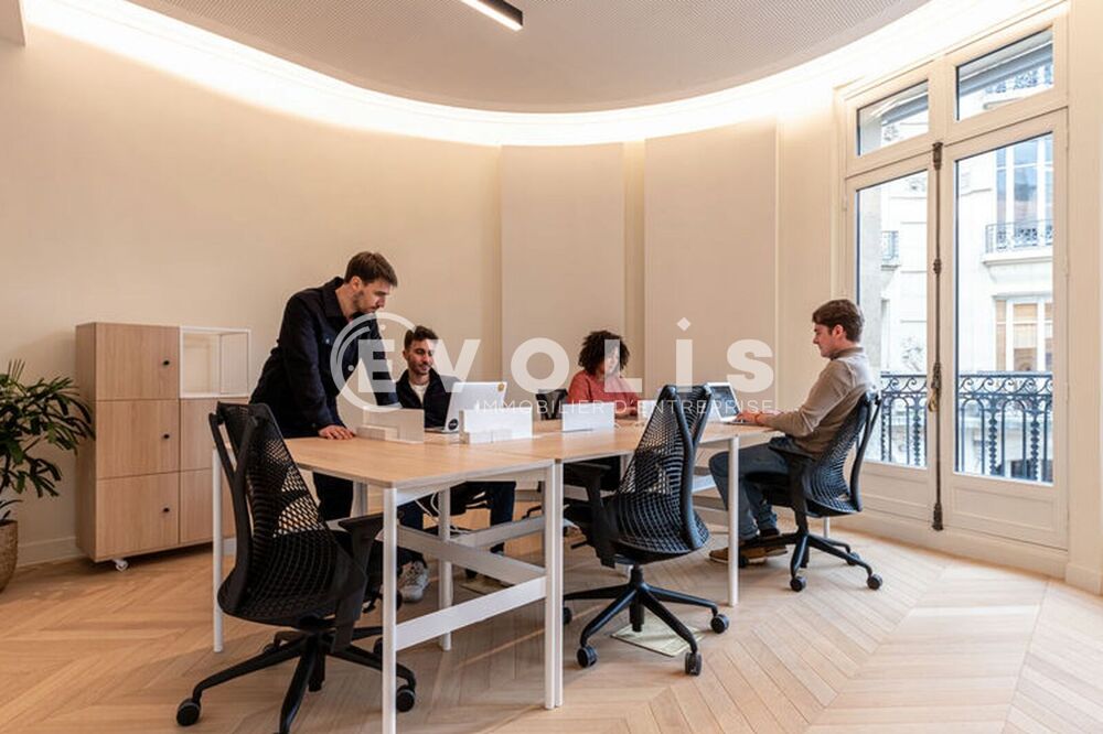   Bureaux - A LOUER - 45 m² non divisibles 