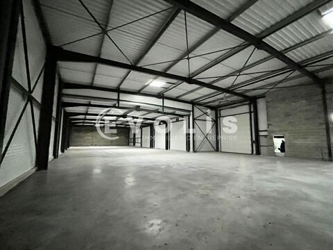   Locaux d'activité - A LOUER - 1 010 m² non divisibles 