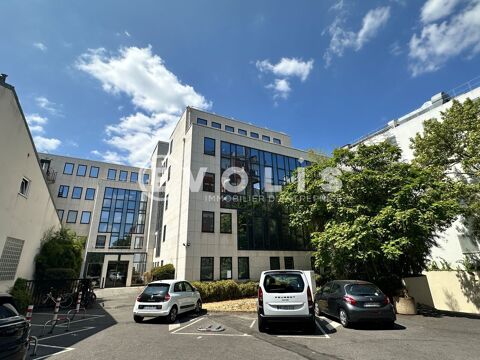   POLARIS - 1 654 m² divisibles à partir de 827 m² 