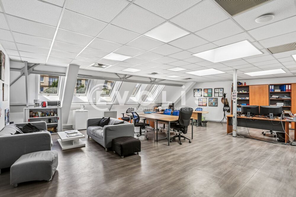   Bureaux - A VENDRE - 911 m² non divisibles Gentilly