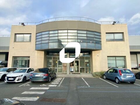 Locaux d'Activit&eacute;s - A LOUER - 2&nbsp;244 m&sup2; divisibles &agrave; partir de 1&nbsp;113 m&sup2; 32725 92230 Gennevilliers