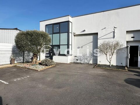 Locaux d'activit&eacute; - A LOUER - 255 m&sup2; non divisibles 2600 91280 Saint pierre du perray