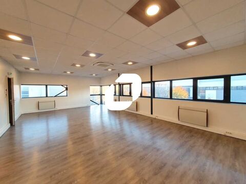 Bureaux - A LOUER - 56 m&sup2; non divisibles 850 77700 Bailly romainvilliers