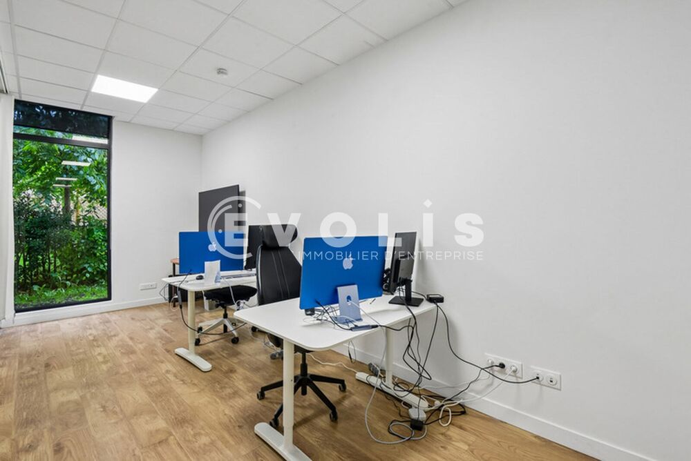   Bureaux - A VENDRE - 287 m² non divisibles Montrouge