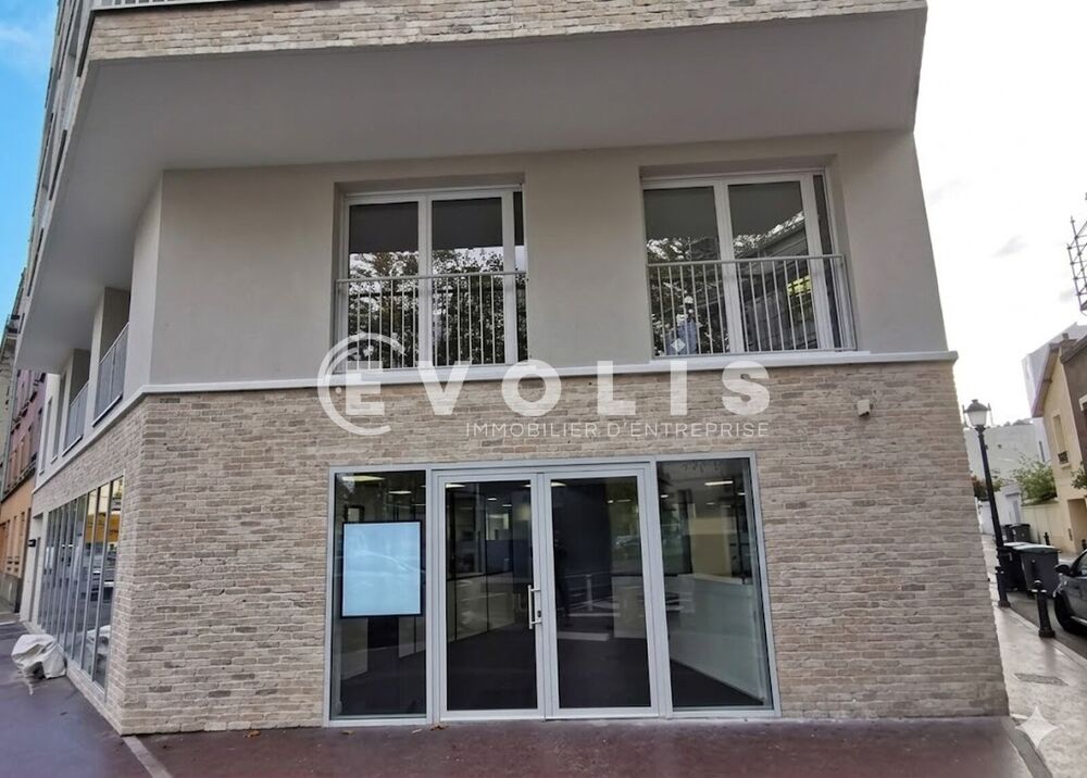   Locaux commerciaux - A LOUER - 260 m² non divisibles 