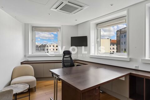   Bureaux - A VENDRE OU A LOUER - 130 m² non divisibles 