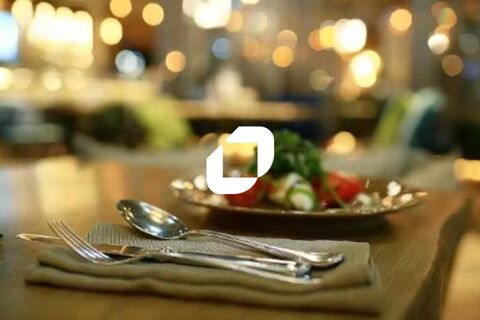 Locaux Commerciaux - CESSION DE FONDS - 340 m&sup2; non divisibles 3400000 78000 Versailles