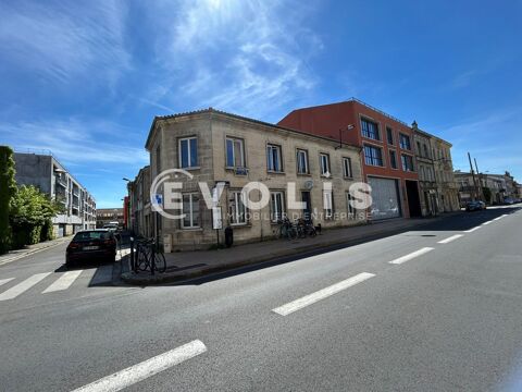 Bureaux - A LOUER - 100 m&sup2; non divisibles 2333 33300 Bordeaux