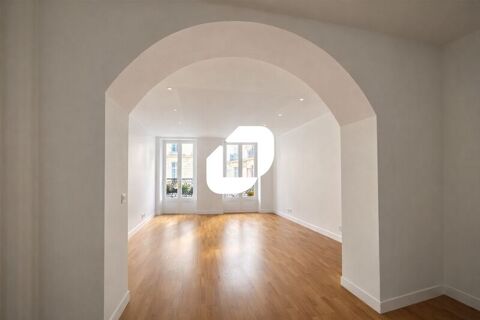 DOUBLE EXPOSITION - 40 m&sup2; non divisibles 2000 75002 Paris