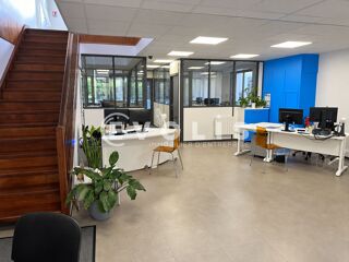   Bureaux - A VENDRE - 731 m² divisibles à partir de 223 m² Croissy beaubourg