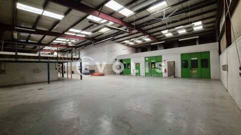 Locaux d'activit&eacute; - A LOUER - 1&nbsp;111 m&sup2; non divisibles 7500 77400 Lagny sur marne