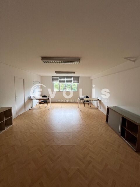 Bureaux - A LOUER - 134 m² divisibles à partir de 29 m² 2751 92320 Chatillon