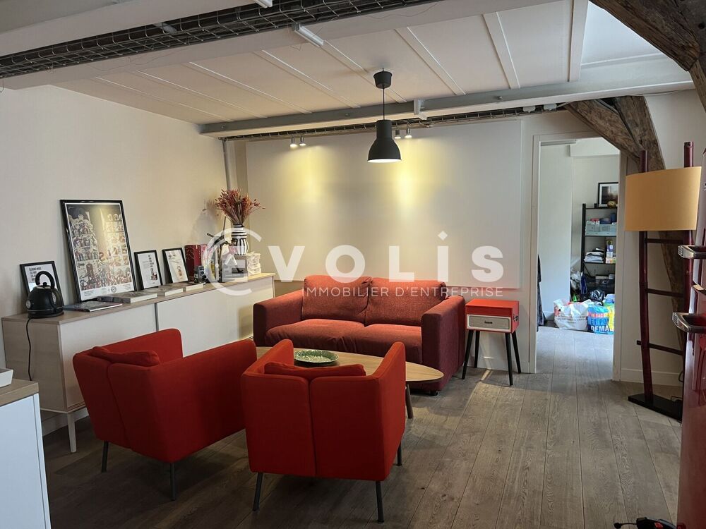   Bureaux - A LOUER - 115 m² non divisibles 