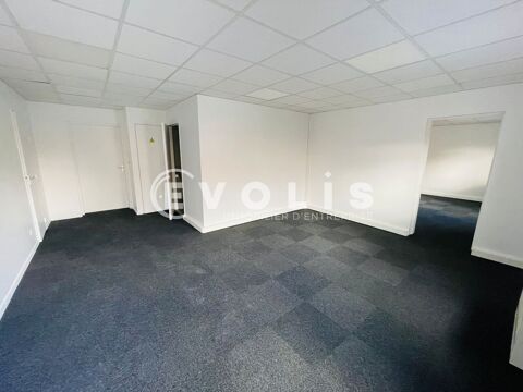   LOCAUX RENOVES - 1 012 m² divisibles à partir de 187 m² 