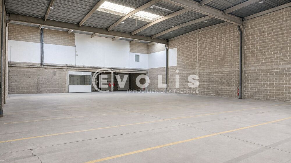   Locaux d'activité - A LOUER - 896 m² non divisibles Vitry sur seine