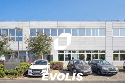 Locaux d'Activités - A LOUER - 662 m² non divisibles 6068 77290 Mitry mory