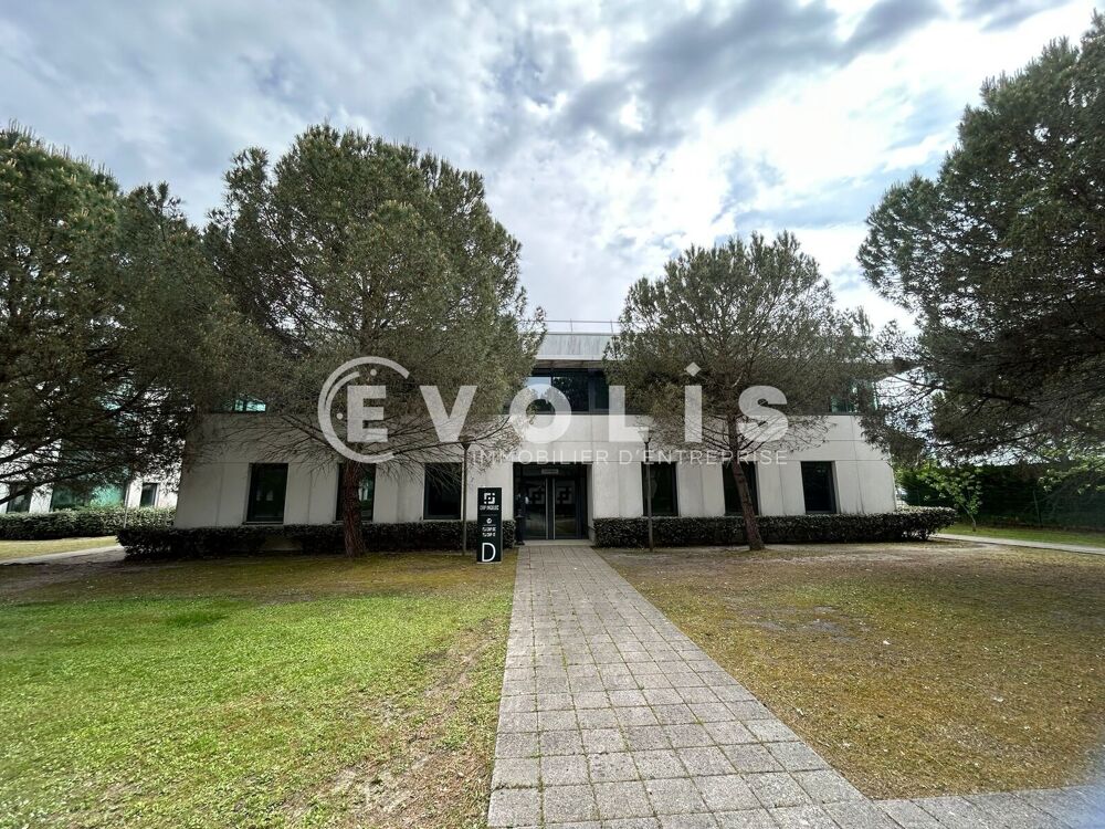   AXIS PARK DOMAINE DE PELUS - 2 280 m² divisibles à partir de 845 m² Merignac