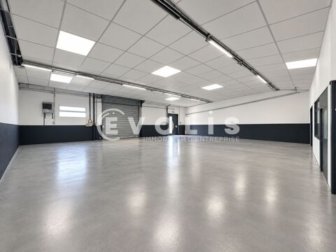   Locaux d'activité - A LOUER - 273 m² non divisibles 