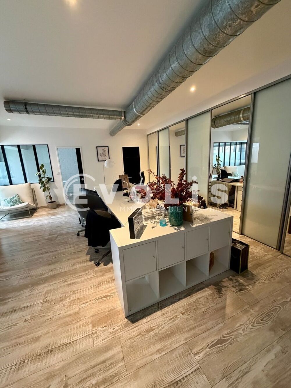   Bureaux - A LOUER - 68 m² non divisibles Bordeaux