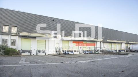 Locaux d'activit&eacute;s - A LOUER - 3&nbsp;688 m&sup2; non divisibles 25201 69200 Venissieux