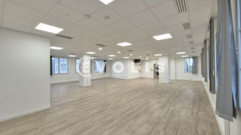   Bureaux - A LOUER - 1 414 m² divisibles à partir de 89 m² 