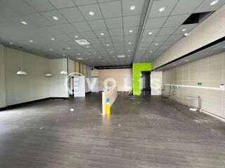   BELLE VISIBILITE - 6 698 m² divisibles à partir de 187 m² Biganos