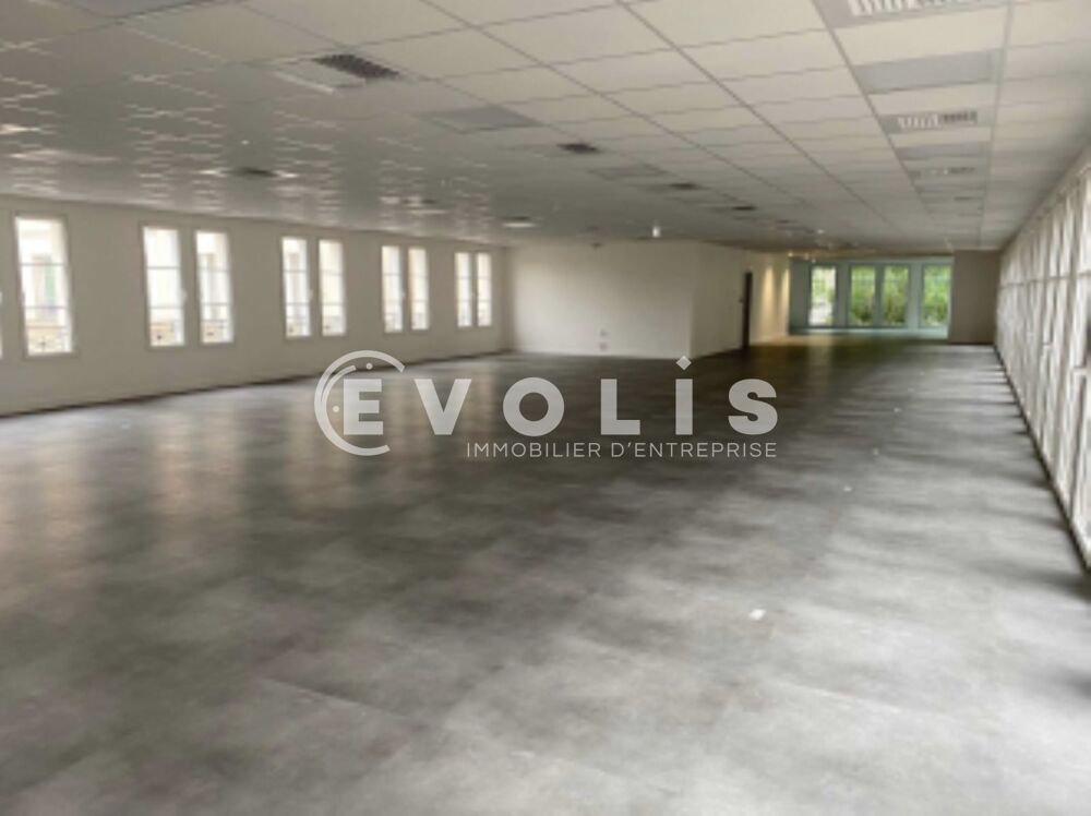   Bureaux - A LOUER - 1 624 m² divisibles à partir de 111 m² Chessy