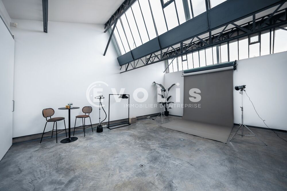   Bureaux - A LOUER - 228 m² non divisibles Arcueil