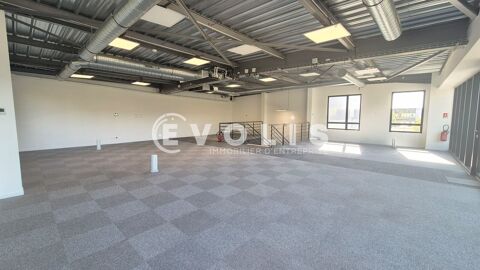 Bureaux - A LOUER - 265 m&sup2; non divisibles 2429 77090 Collegien