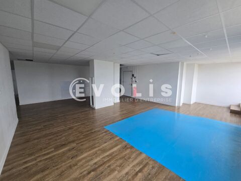   Bureaux - A LOUER - 221 m² non divisibles 