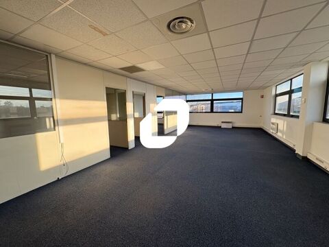 Bureaux et Activit&eacute;s - A LOUER - 733 m&sup2; non divisibles 5833 69150 Decines charpieu