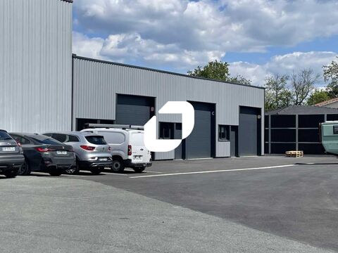 Locaux d'Activit&eacute;s - A LOUER - 420 m&sup2; divisibles &agrave; partir de 120 m&sup2; 4000 33160 Saint aubin de medoc