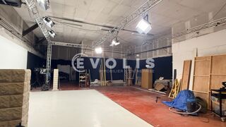   Bureaux - A LOUER - 335 m² non divisibles Lyon 6