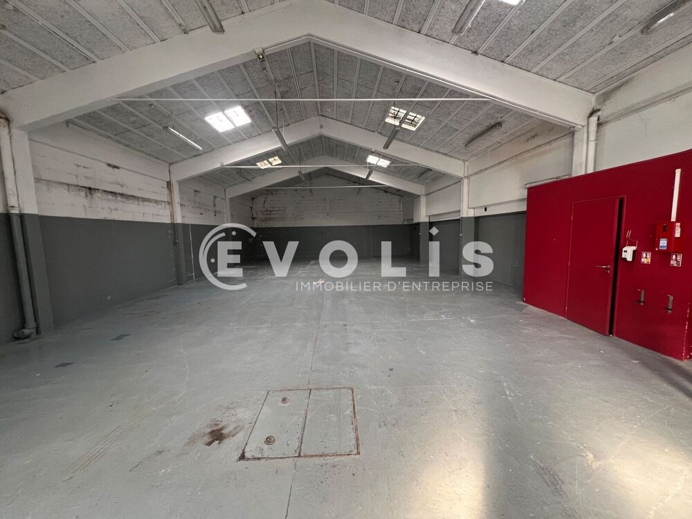   Locaux d'activité - A LOUER - 435 m² non divisibles Saint maur des fosses