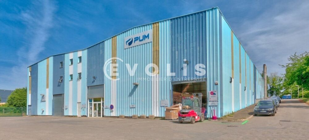   Locaux d'activité - A LOUER - 783 m² non divisibles 